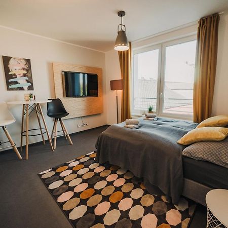 Beautiful New Studio, 400M From The Square Apartman Plzeň Kültér fotó